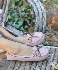 Cheapest 🥰 Minnetonka 👩 women Cally Slipper in Pink Blush ✔️