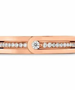 Flash Sale β€οΈ Hearts On Fire π© women Coupled Encompass Diamond Line Band 4mm π€©