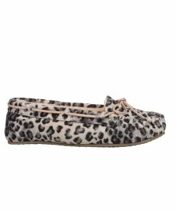 Deals 🔥 Minnetonka 👩 women Cally Slipper in Grey Leopard 😀